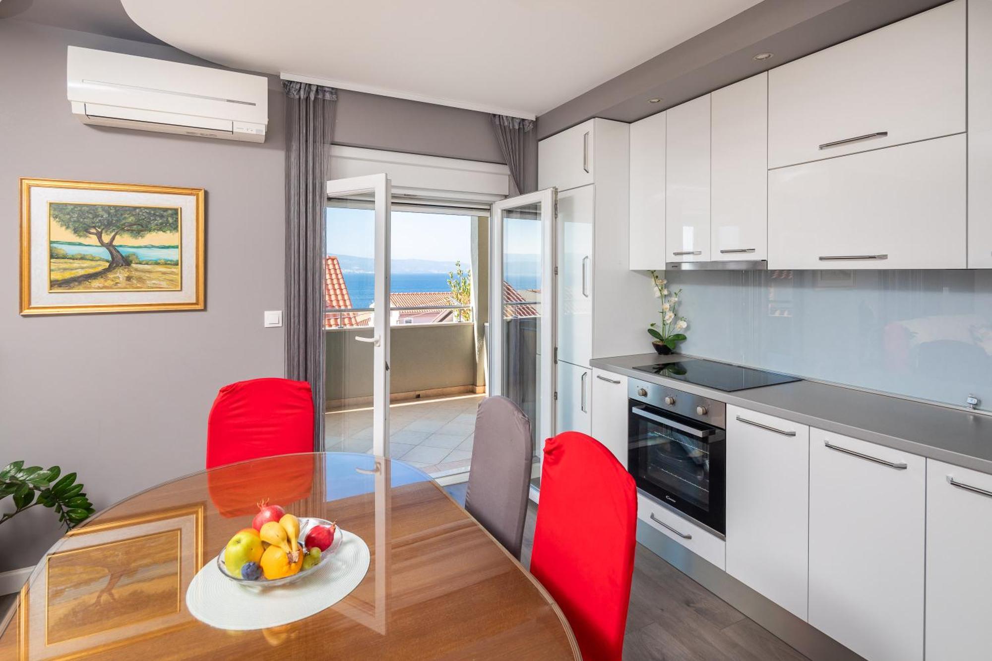 Apartments Ivan Omiš Eksteriør billede